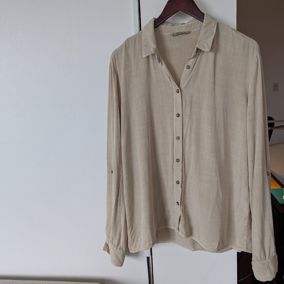 Stradivarius, Linen-like Oatmeal-beige Roll-up Sleeve Blouse, Size L - Picture 2 of 13